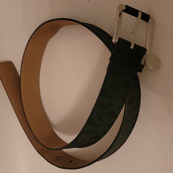 Belt - Picture 3 of 3